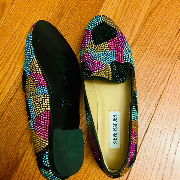 💖🦋 NWOT Rainbow Crystal Loafers by Steve Madden - Picture 7 of 8